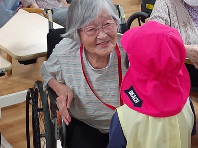 山ゆり幼稚園の皆さんと