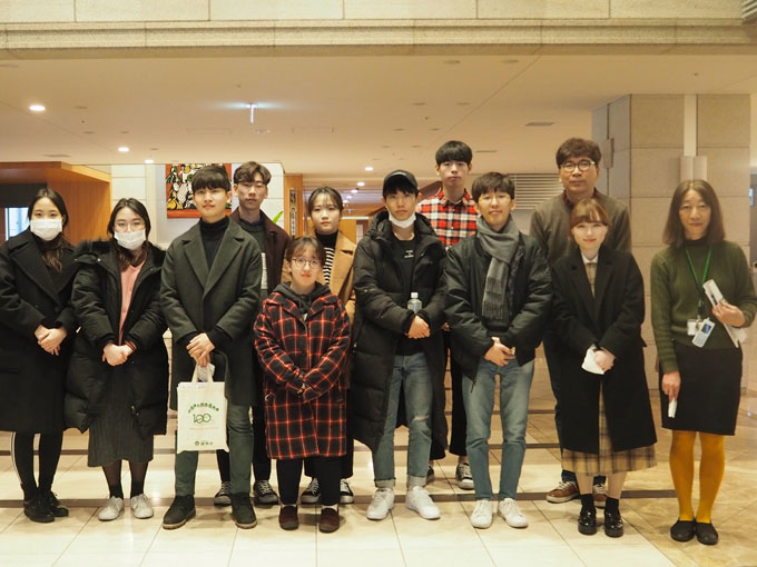 韓国の国立大学慶北大学の教授・学生が東京清風園に来訪