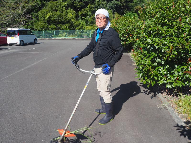 民生委員さんとの美化活動