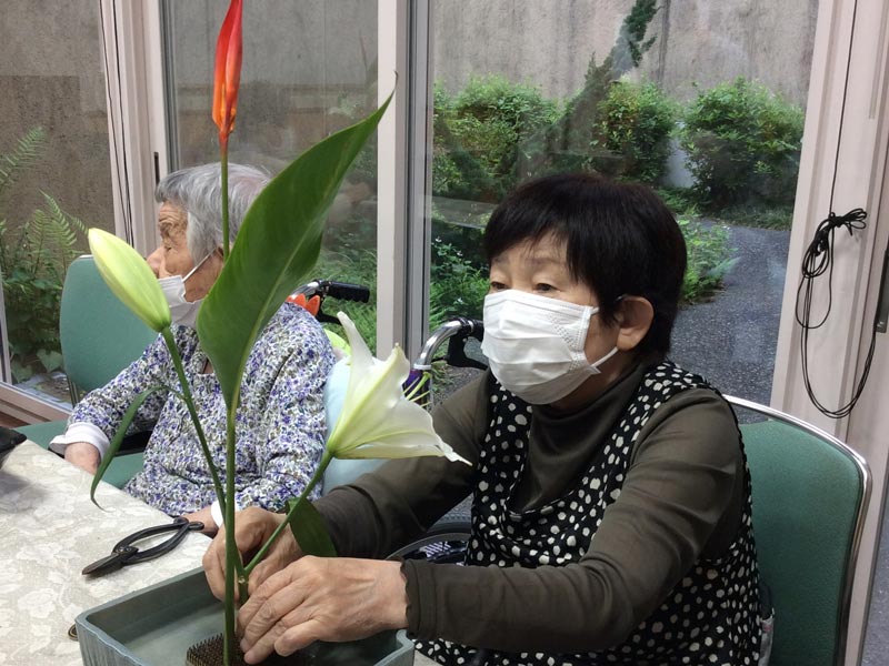 6月の生花クラブ