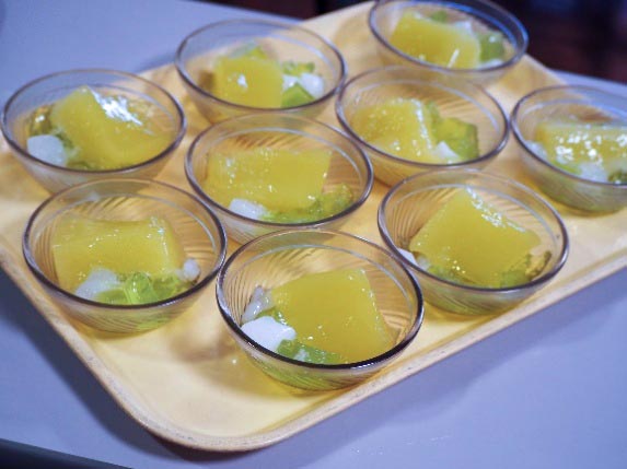 季節のおやつ作り(8月)〈特養〉